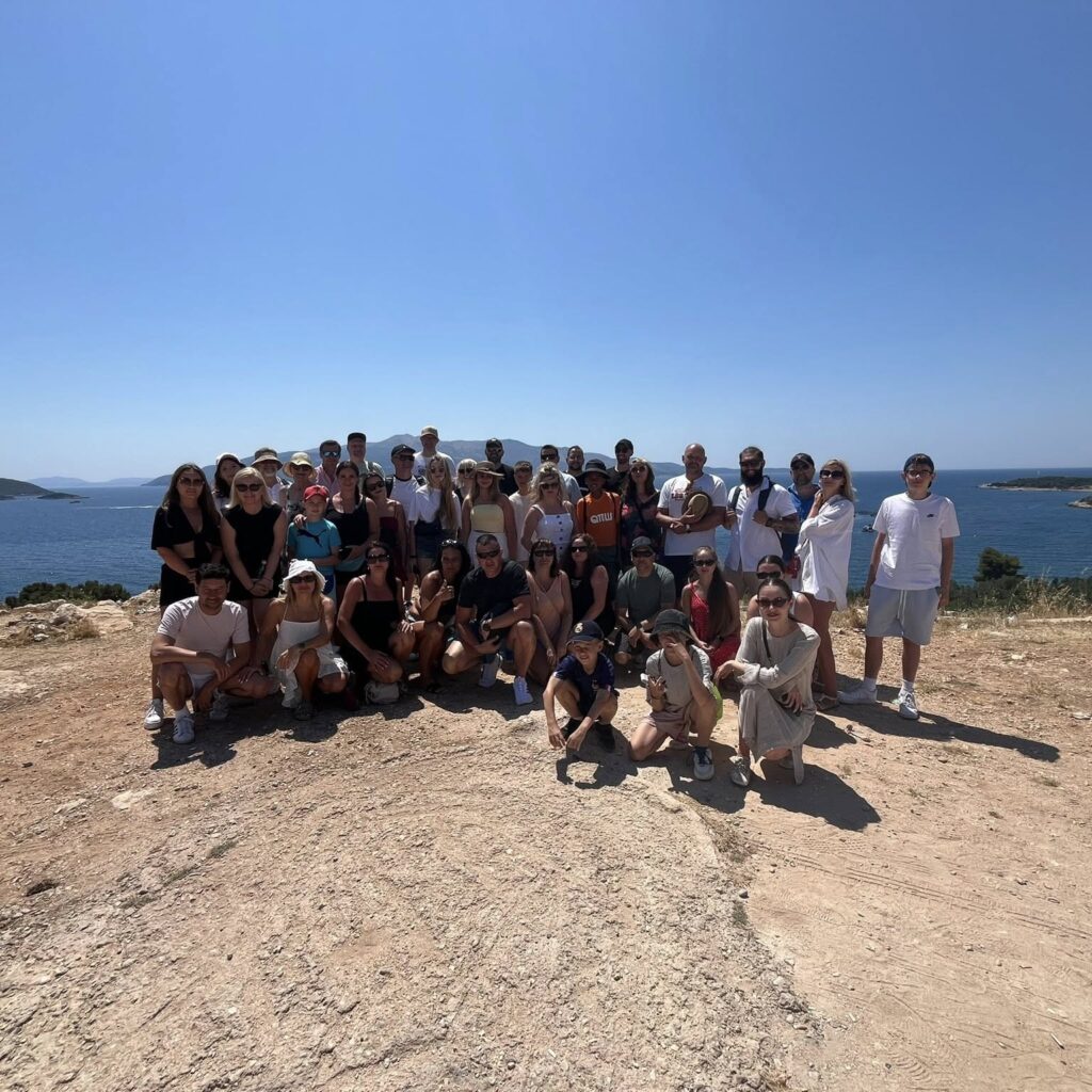 514357168 682643568167843 8223860318257681434 n